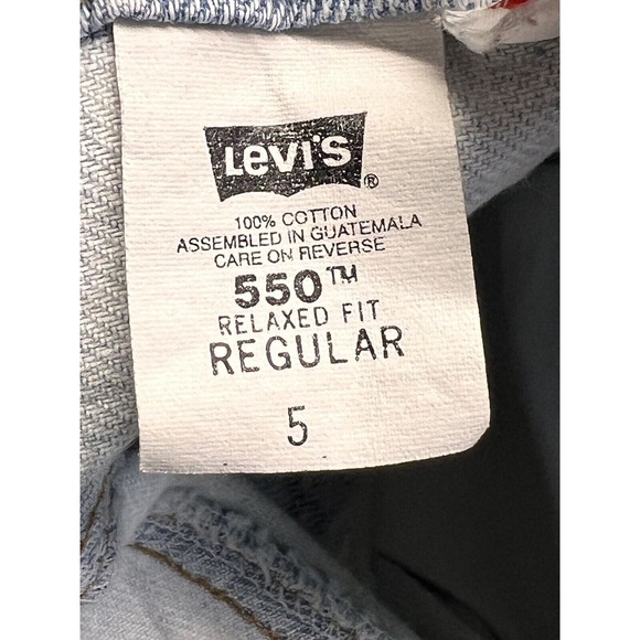 Vintage Levis 550 Boys Sz 5 Denim Jean Shorts Light Wash Relaxed Fit Distressed - Picture 10 of 13